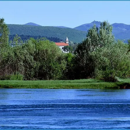 Ivan Apartament Obrovac Sinjski
